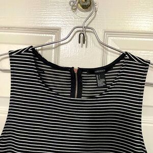 Forever 21 Sleeveless Dress Black and White Stripes Large